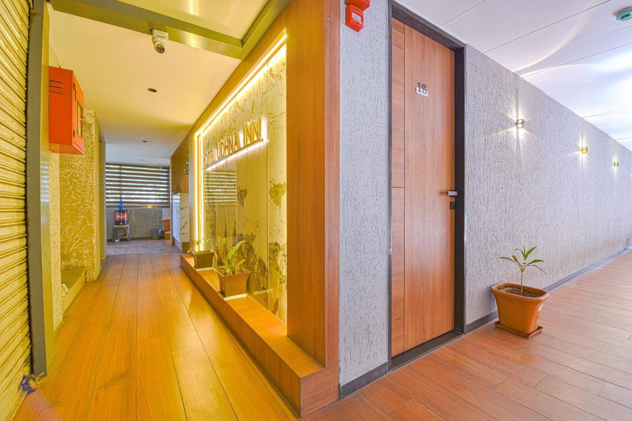 Fabhotel Udhna Inn, Near Udhna Junction Сурат Екстериор снимка