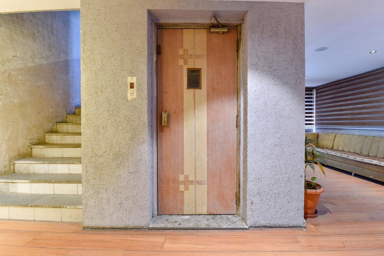 Fabhotel Udhna Inn, Near Udhna Junction Сурат Екстериор снимка